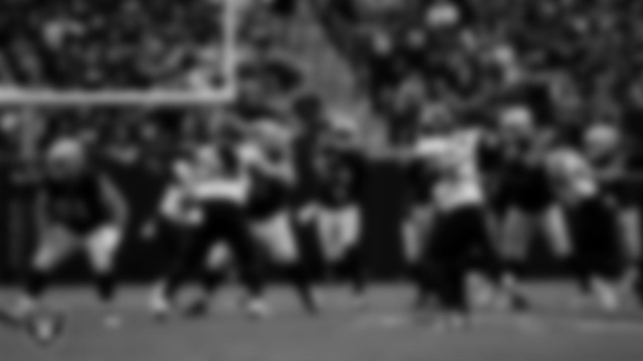 Las Vegas Raiders quarterback Geno Smith (7) passes during the regular season home game against the Jacksonville Jaguars at Allegiant Stadium.