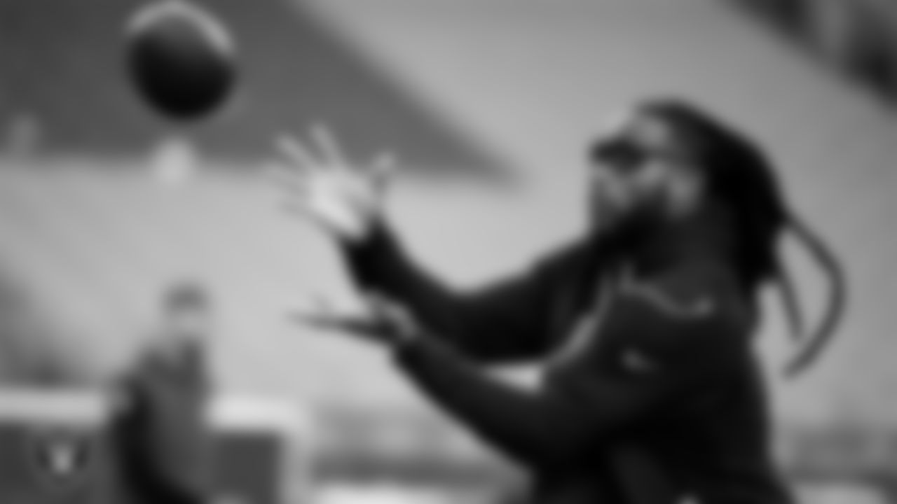 Las Vegas Raiders linebacker Jaylon Smith (54) warming up before the preseason away game against the Arizona Cardinals at State Farm Stadium.