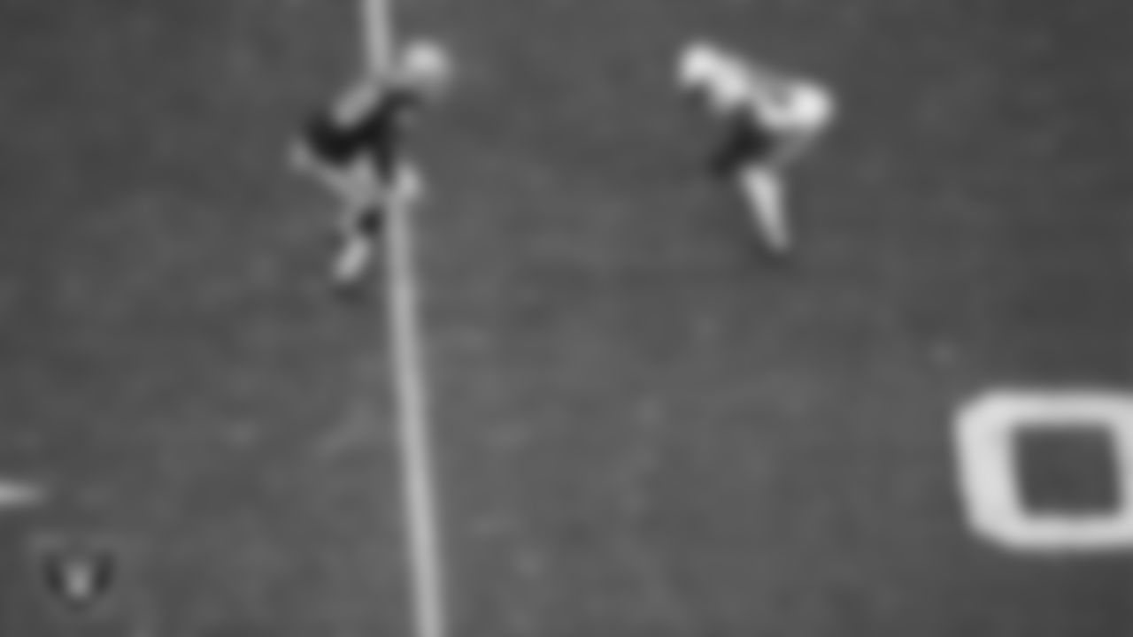 Las Vegas Raiders cornerback Darnay Holmes (30) lines up before the snap during the regular season home game against the Cleveland Browns at Allegiant Stadium.