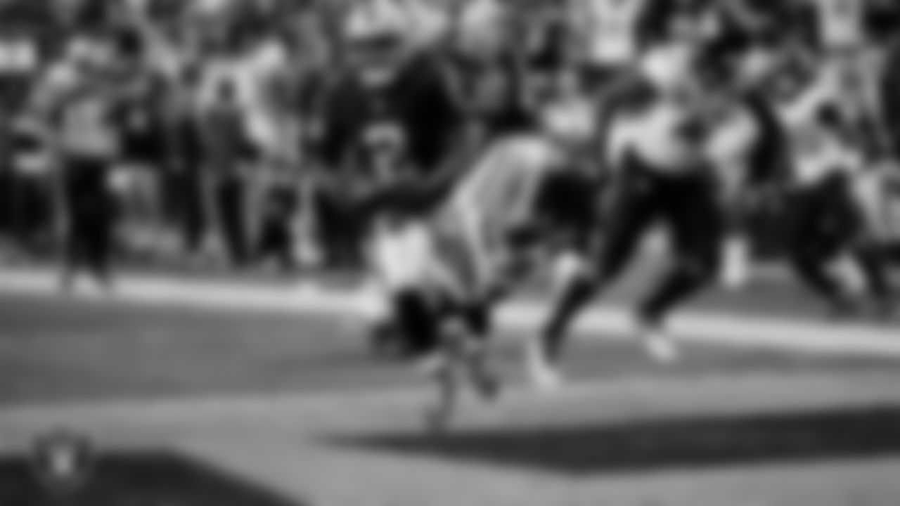 Las Vegas Raiders running back Ashton Jeanty (2) runs after making a 15-yard touchdown catch during the regular season home game against the Jacksonville Jaguars at Allegiant Stadium.