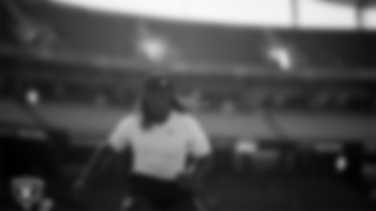 Las Vegas Raiders running back Ashton Jeanty (2) warming up before the regular season away game against the Kansas City Chiefs at GEHA Field at Arrowhead Stadium.
