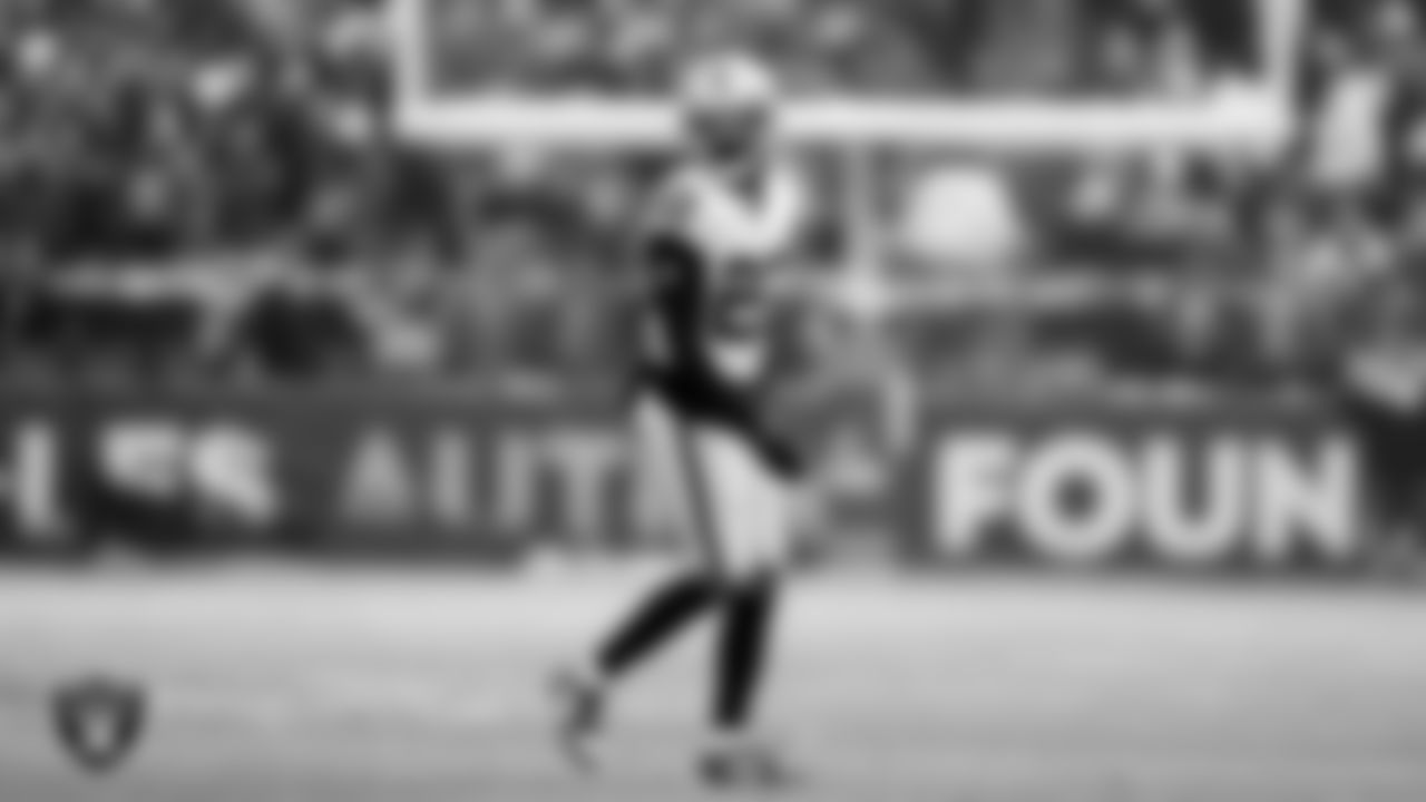 Las Vegas Raiders cornerback Eric Stokes (22) during the regular season away game against the Philadelphia Eagles at Lincoln Financial Field.