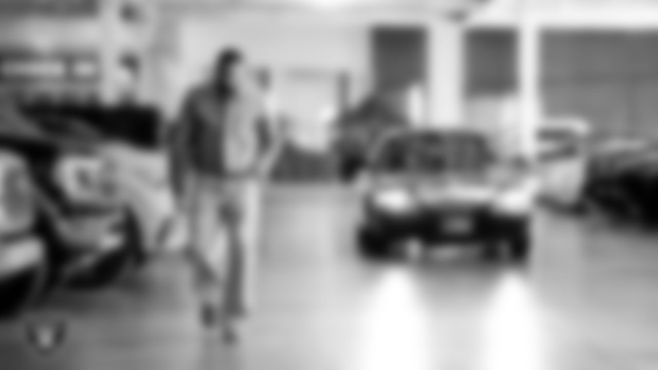 Las Vegas Raiders linebacker Jamal Adams (33) arrives to the regular season home game against the Cleveland Browns at Allegiant Stadium.