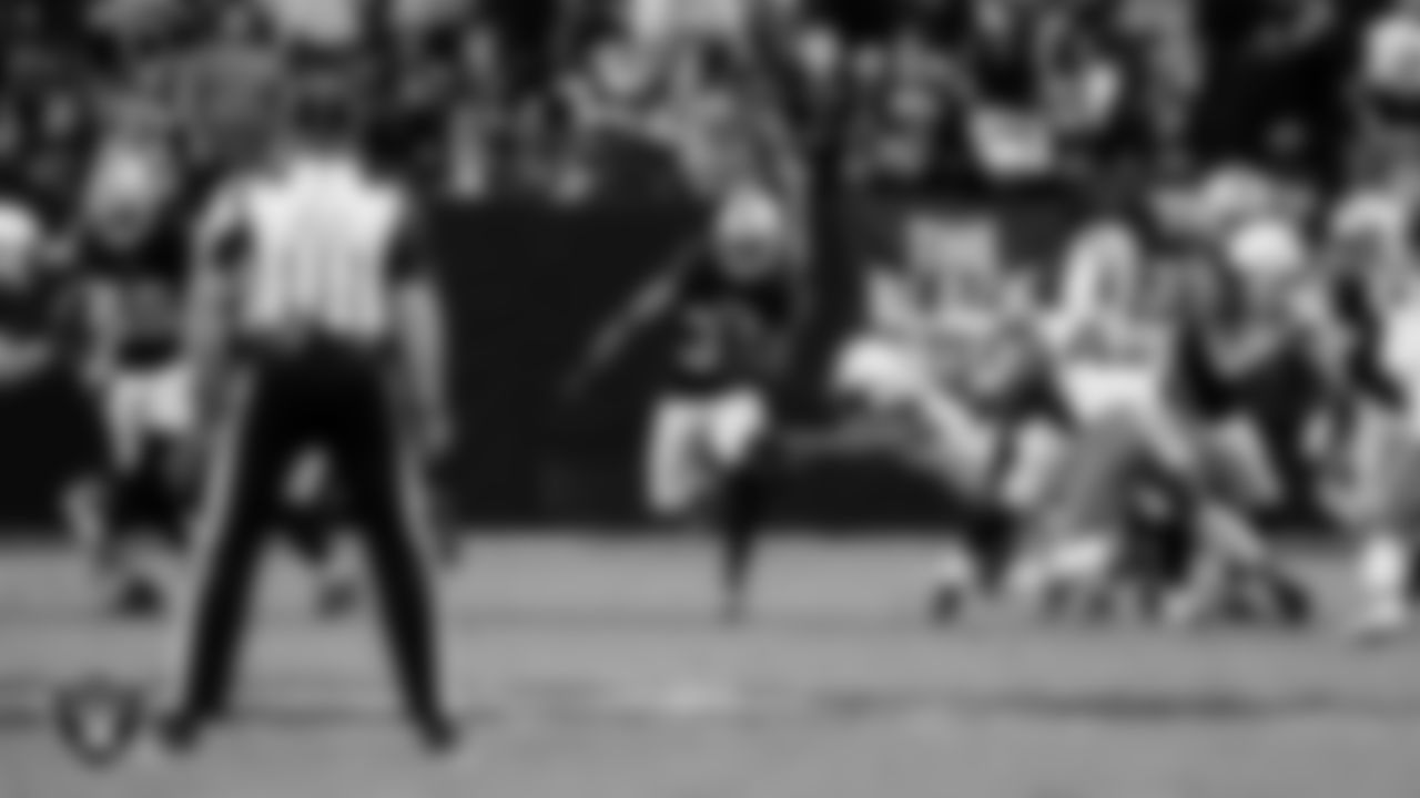 Las Vegas Raiders running back Raheem Mostert (31) during the regular season home game against the Cleveland Browns at Allegiant Stadium.