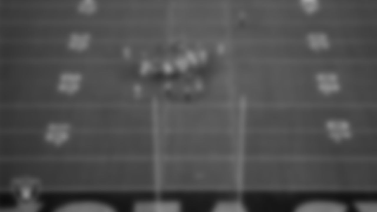 Las Vegas Raiders kicker Daniel Carlson (8) kicks a 38-yard field goal during the regular season home game against the Dallas Cowboys at Allegiant Stadium.