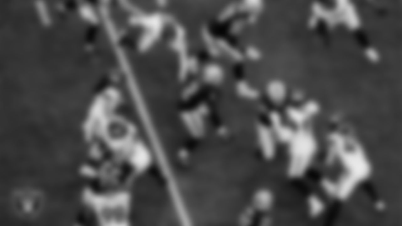 Las Vegas Raiders running back Ashton Jeanty (2) during the regular season home game against the Denver Broncos at Allegiant Stadium.