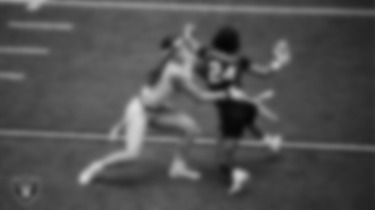 Athletes compete in the Oakley Icon Alliance Regionals at Intermountain Health Performance Center.