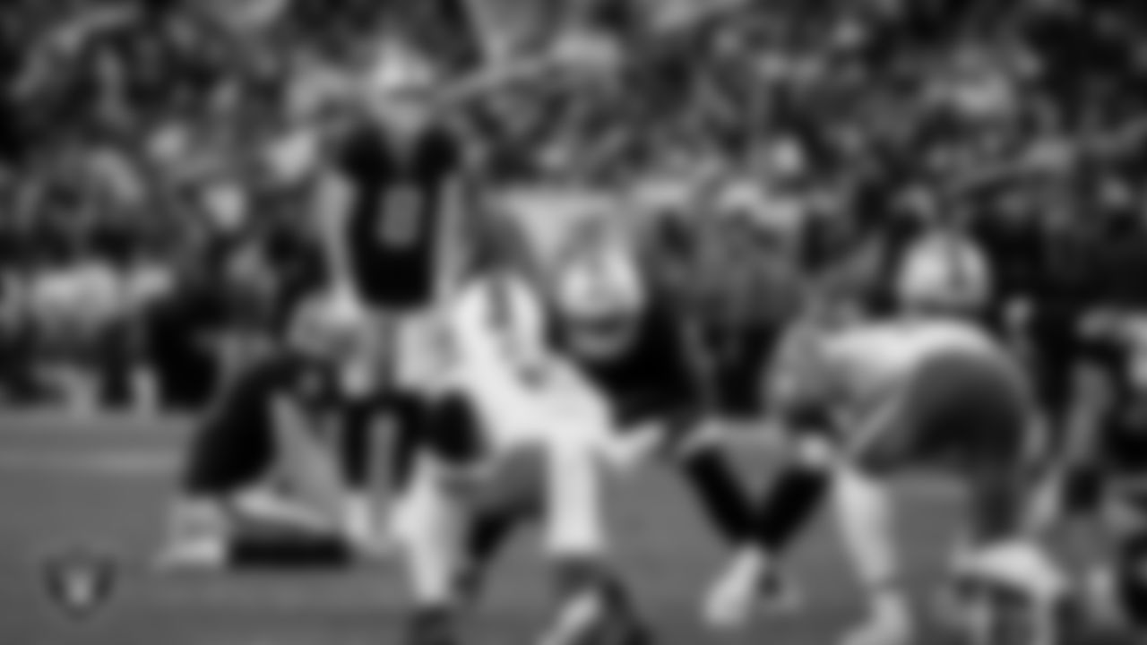 Las Vegas Raiders kicker Daniel Carlson (8) lines up before kicking a PAT during the regular season home game against the Cleveland Browns at Allegiant Stadium.