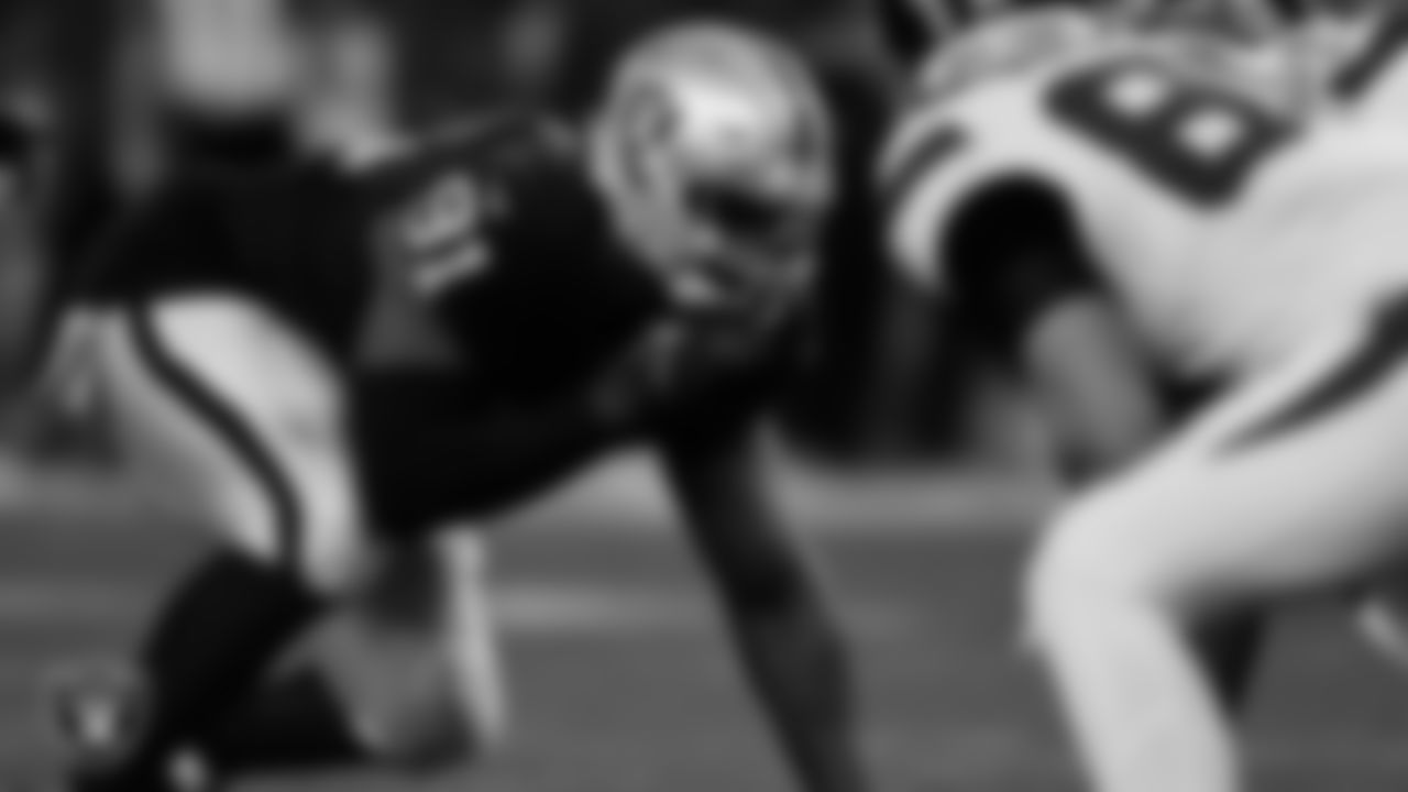 Las Vegas Raiders defensive tackle Bilal Nichols (91) lines up before the snap during the regular season home game against the New York Jets at Allegiant Stadium.