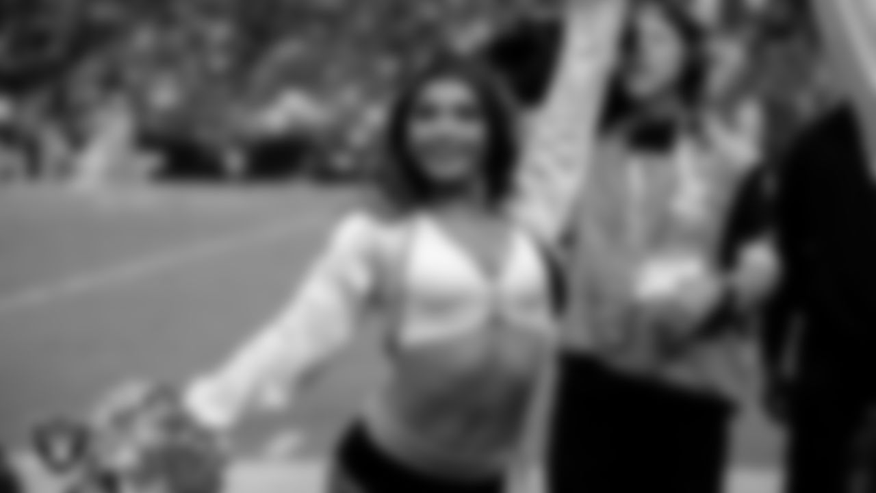 Raiderette Maddie on the sidelines during the regular season home game against the Tennessee Titans at Allegiant Stadium.