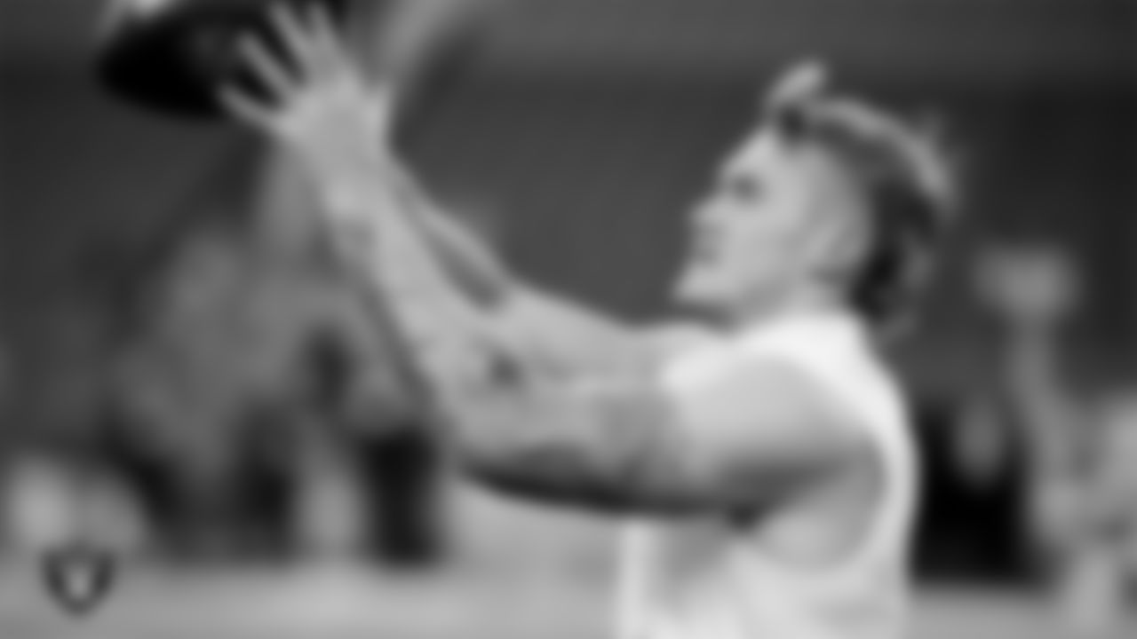 Las Vegas Raiders linebacker Cody Lindenberg (55) warming up before the regular season away game against the Denver Broncos at Empower Field at Mile High.