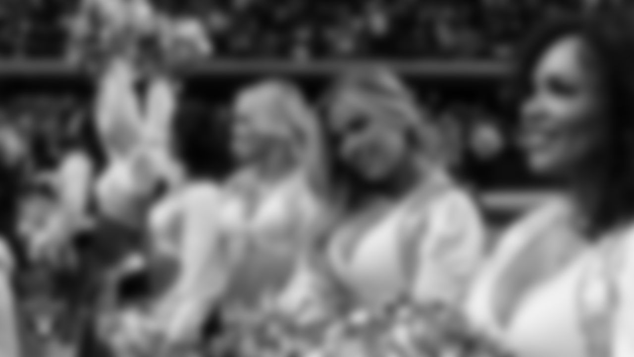Raiderette Devyn on the sidelines during the regular season home game against the Kansas City Chiefs at Allegiant Stadium.