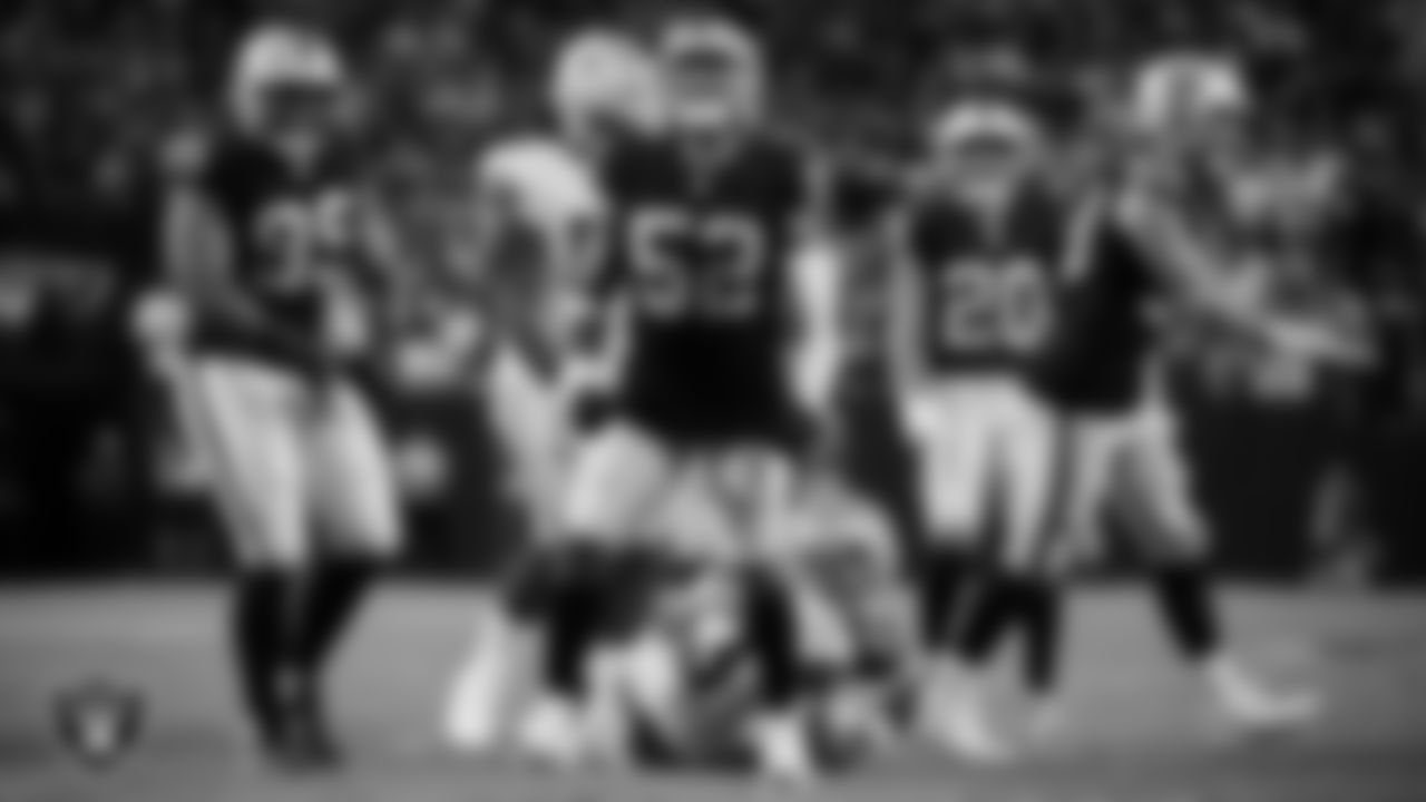 Las Vegas Raiders linebacker Elandon Roberts (52) celebrates after making a tackle during the regular season home game against the Dallas Cowboys at Allegiant Stadium.