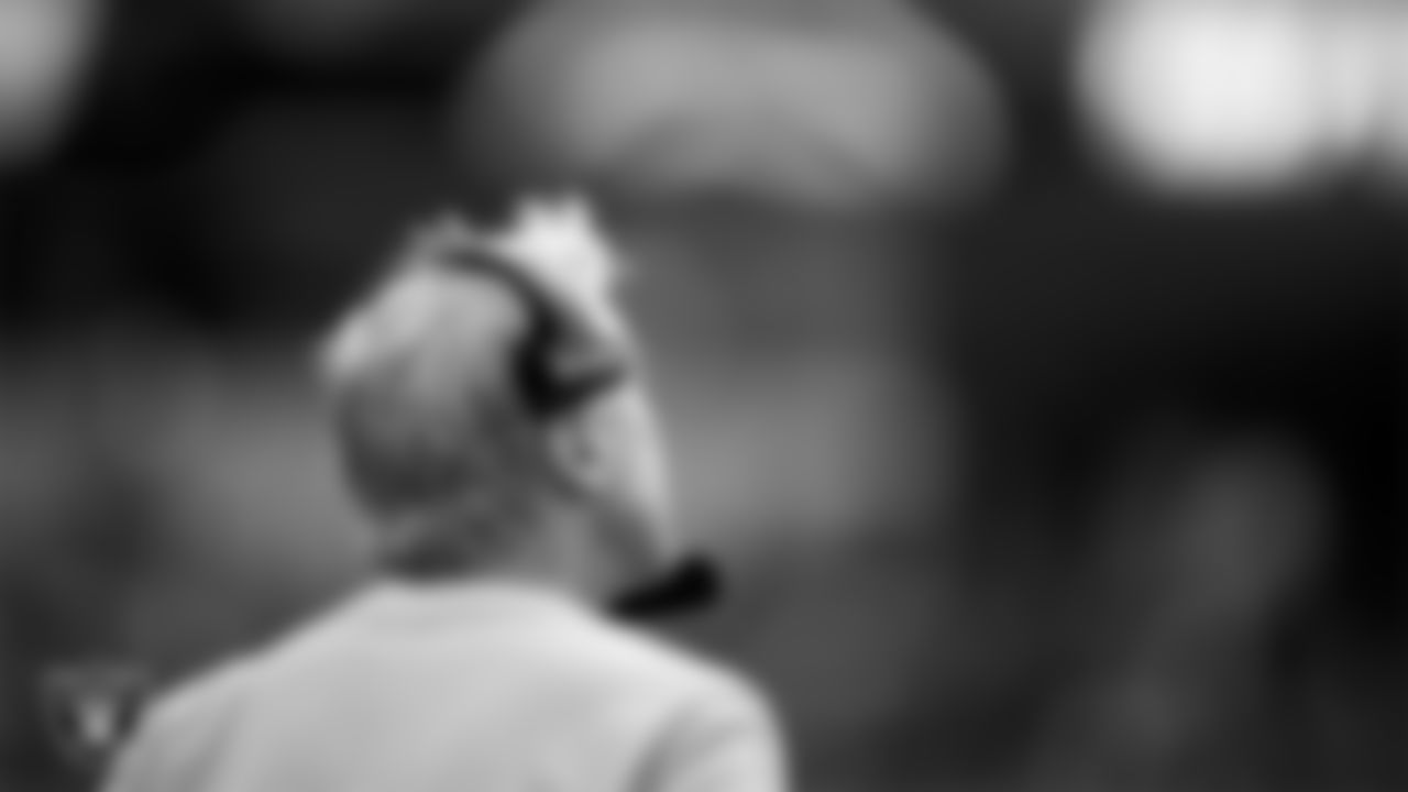Las Vegas Raiders Head Coach Pete Carroll on the sidelines during the regular season away game against the Los Angeles Chargers at SoFi Stadium.