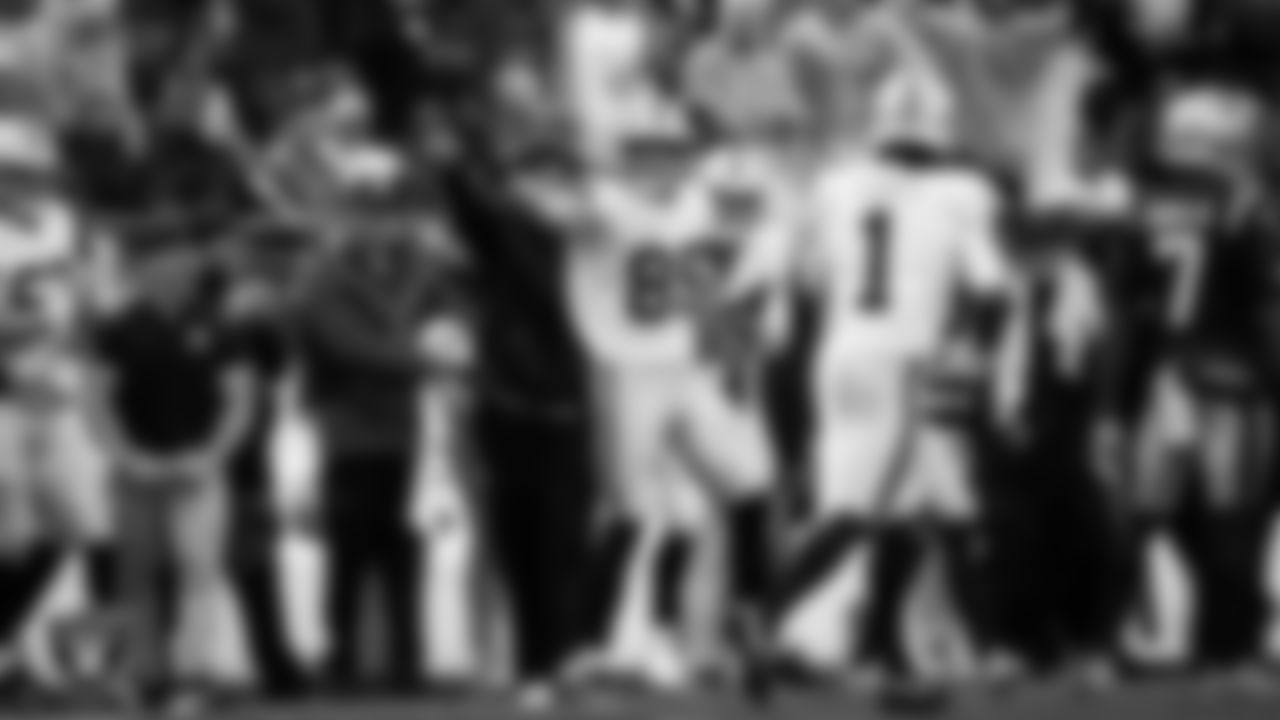 Las Vegas Raiders tight end Brock Bowers (89) celebrates after making a first down during the regular season away game against the New England Patriots at Gillette Stadium.