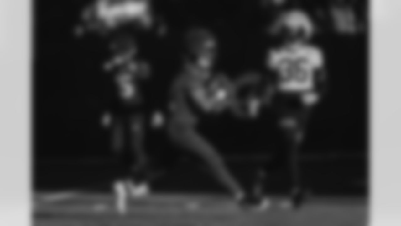 E_251203_Regular_Season_Week14_Practice_AD_1203