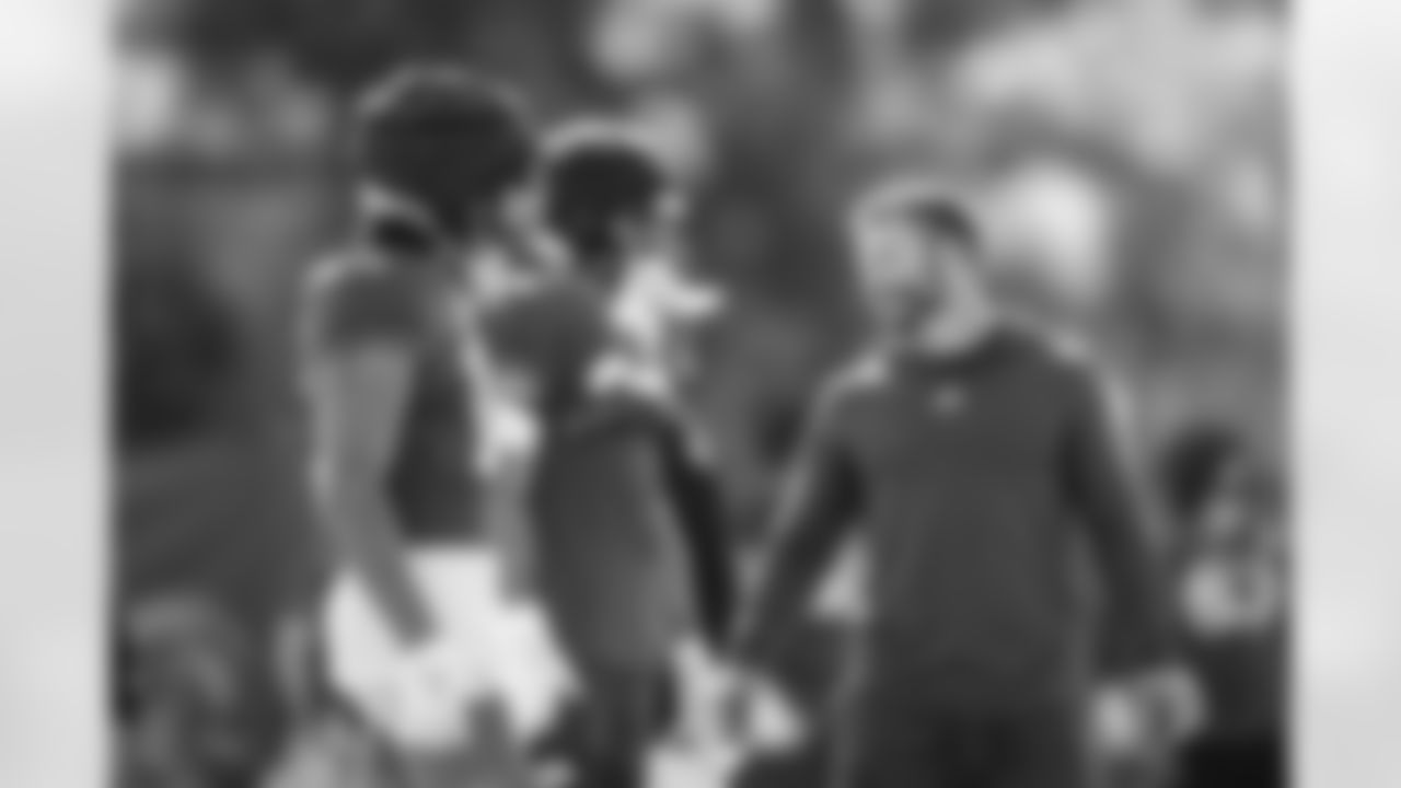 E_251106_Regular_Season_Week10_Practice_BT_0031