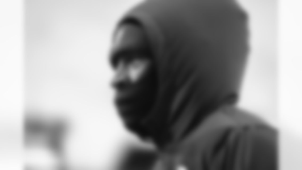 The Los Angeles Rams take on the Seattle Seahawks in week 16 of the 2025 NFL regular season.