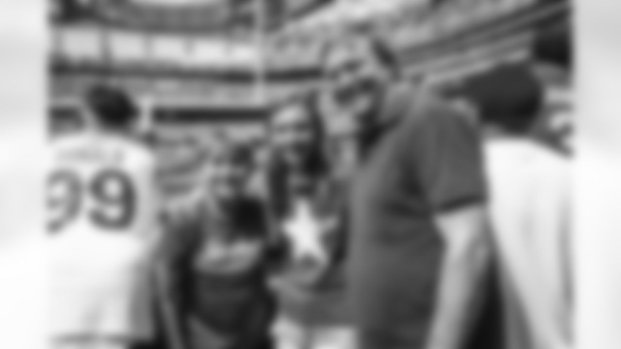 The Los Angeles Rams take on the Houston Texans in week 1 of the 2025 NFL regular season.