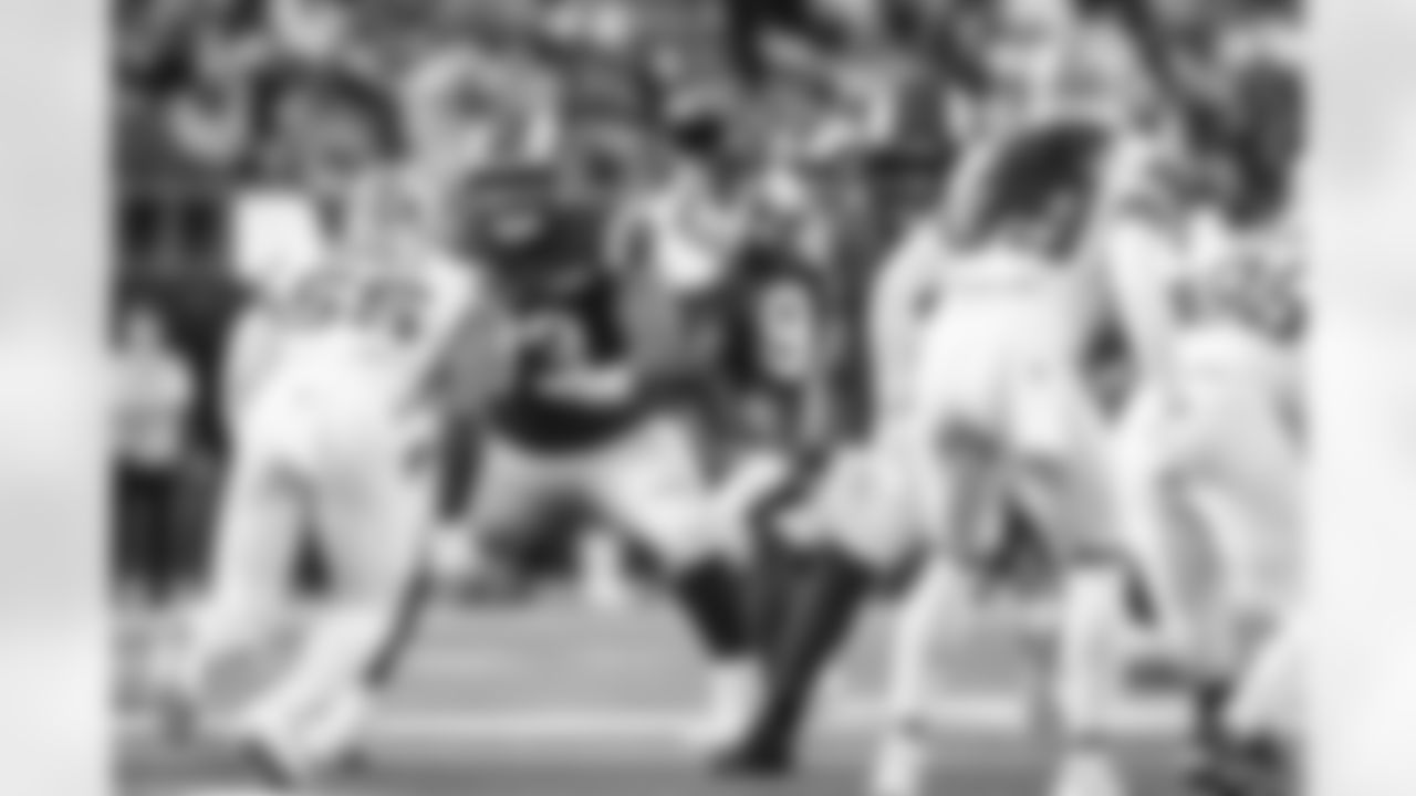 The Los Angeles Rams take on the Detroit Lions in week 15 of the 2025 NFL regular season.