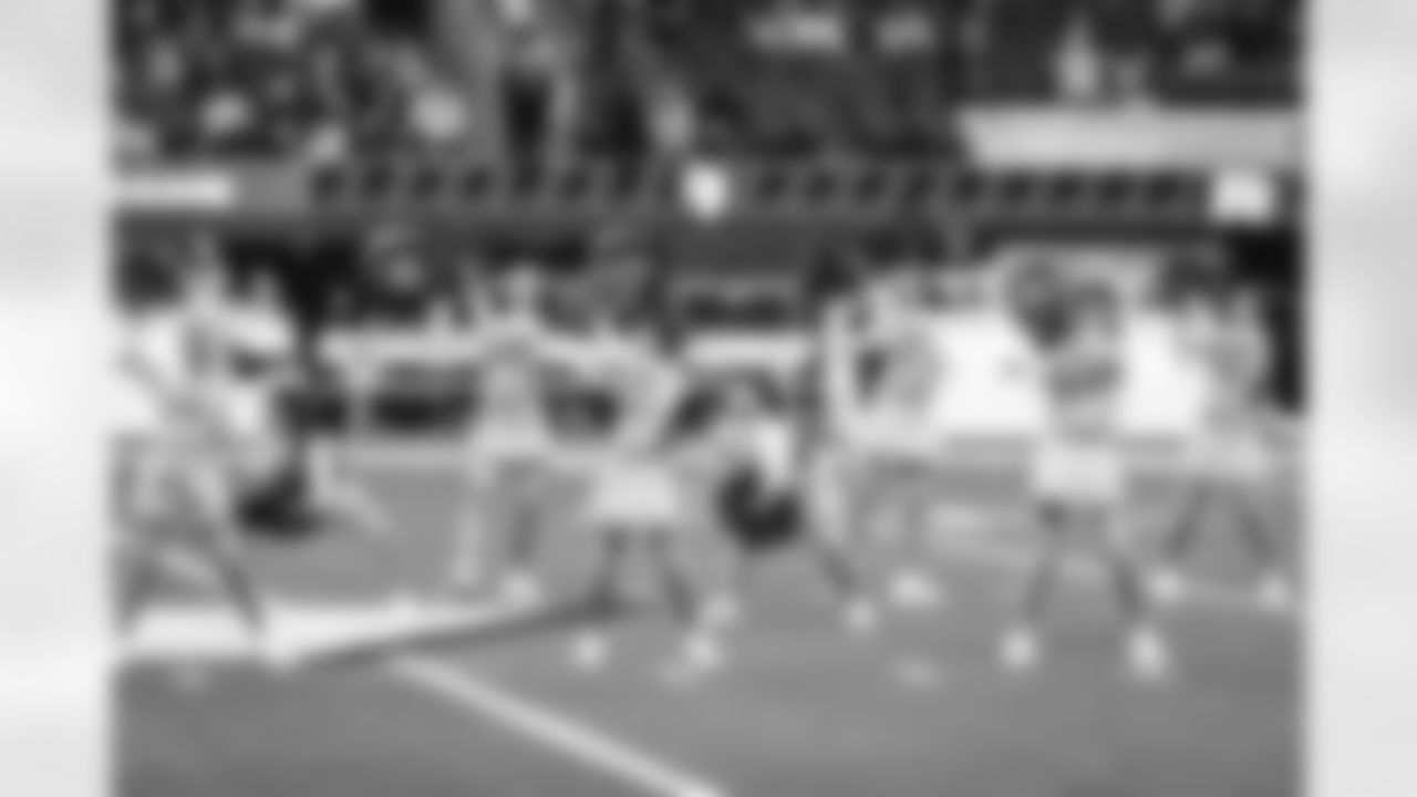 The Los Angeles Rams take on the Arizona Cardinals in week 18 of the 2025 NFL regular season.