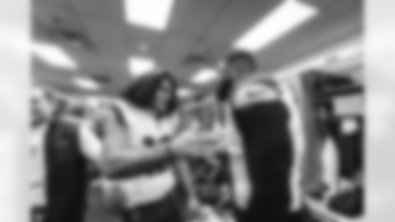 The Los Angeles Rams take on the Chicago Bears in the divisional round of the 2025 NFL Playoffs.