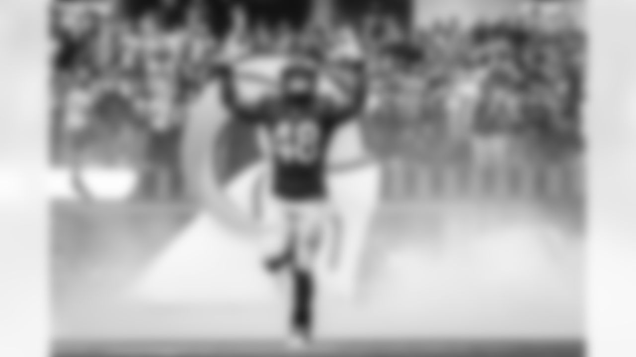 The Los Angeles Rams take on the Arizona Cardinals in week 18 of the 2025 NFL regular season.