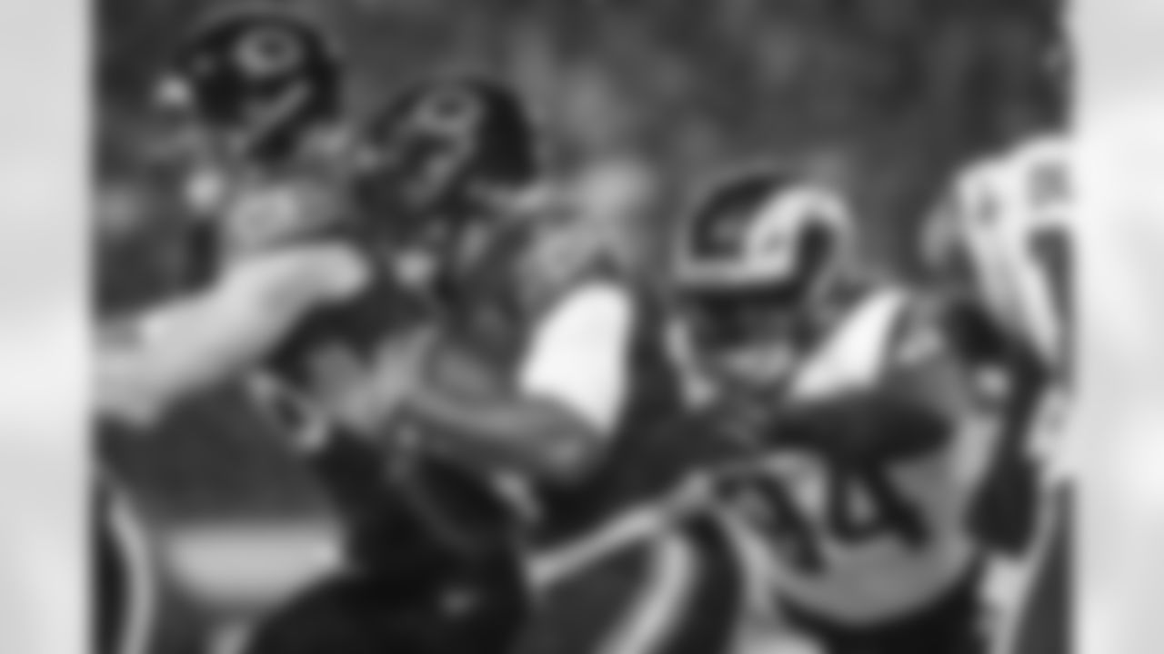 The Los Angeles Rams take on the Chicago Bears in the divisional round of the 2025 NFL post season.