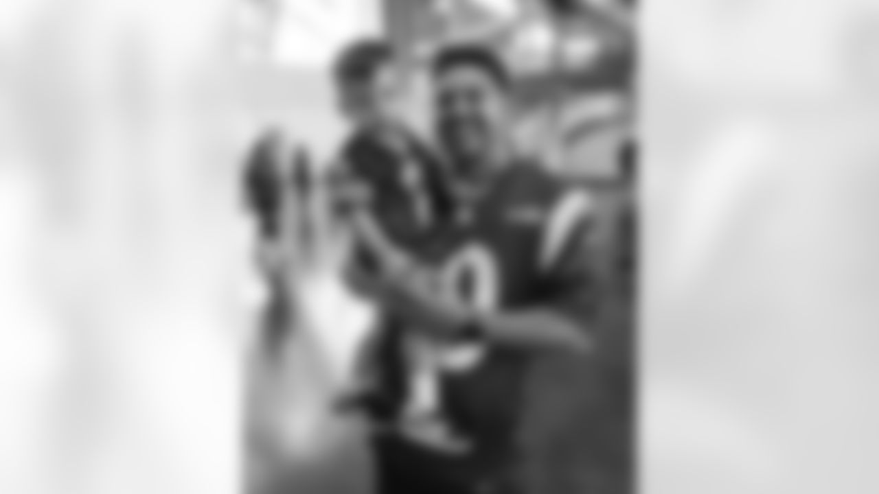 The Los Angeles Rams take on the Los Angeles Chargers in week 2 of the 2025 NFL preseason.