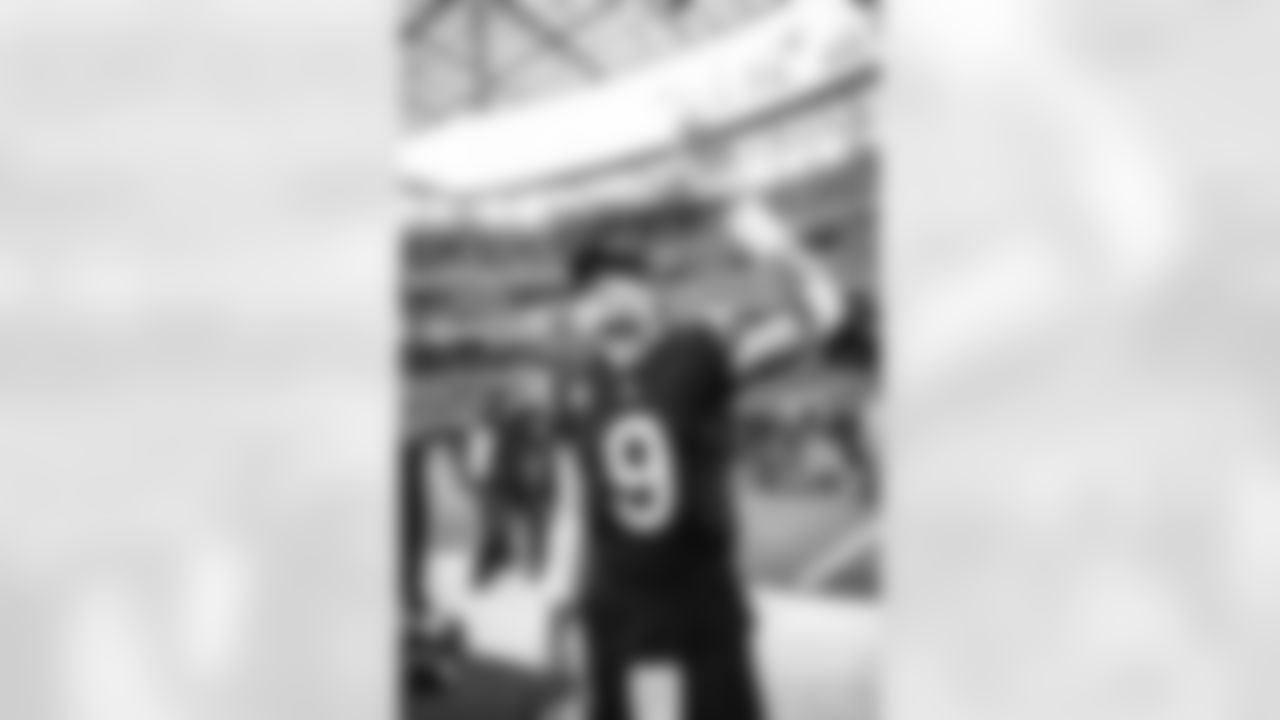 The Los Angeles Rams take on the Seattle Seahawks in week 11 of the 2025 NFL regular season.