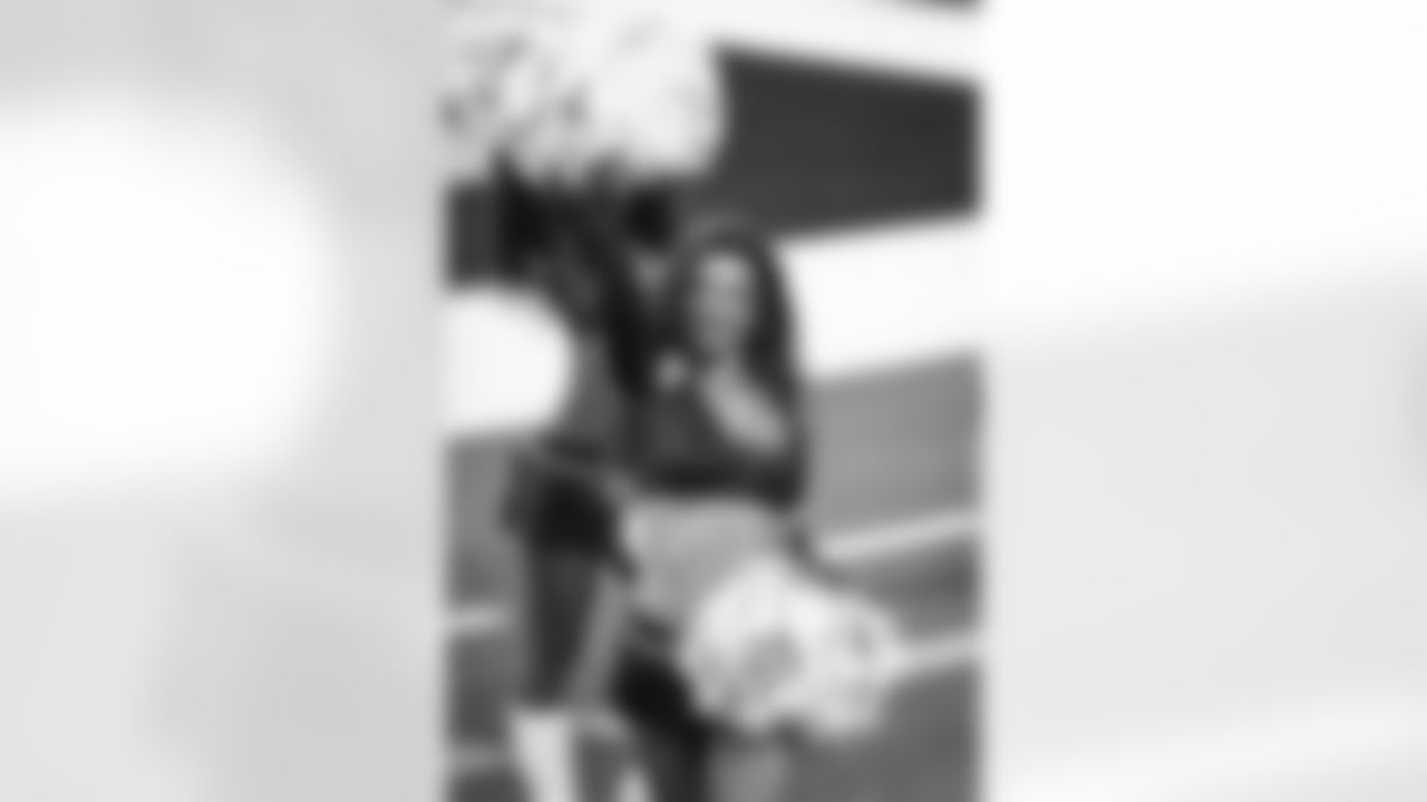 The Los Angeles Rams take on the Tampa Bay Buccaneers in week 12 of the 2025 NFL regular season.