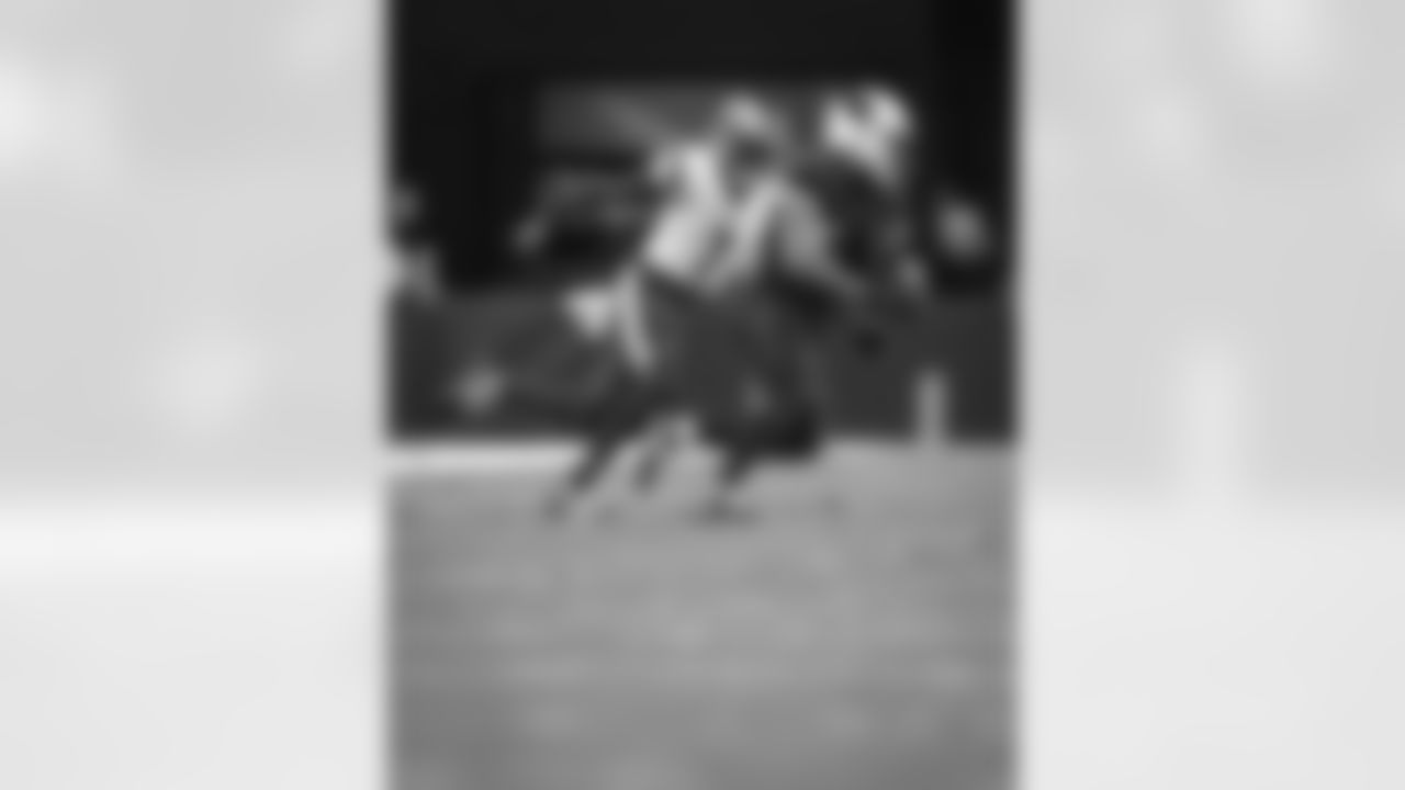 The Los Angeles Rams take on the Arizona Cardinals in week 14 of the 2025 NFL regular season.