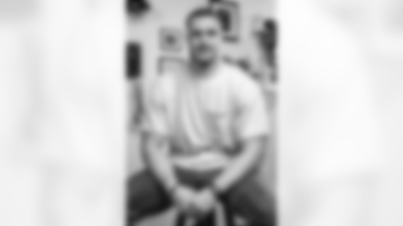 46 TE Anthony Torres
