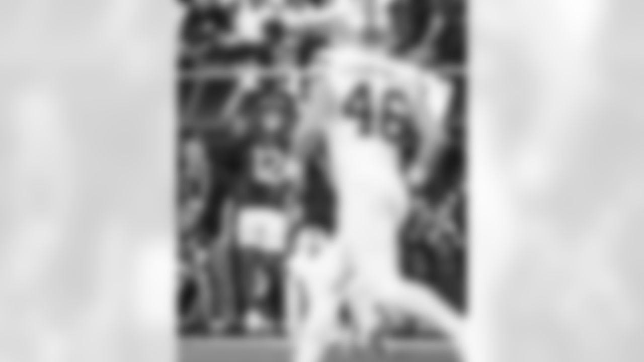 The Los Angeles Rams take on the Detroit Lions in week 15 of the 2025 NFL regular season.