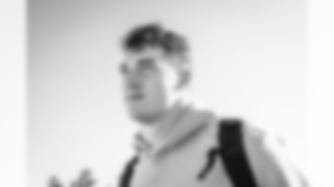 TE Davis Allen travels to Seattle for Sunday's NFC Championship game