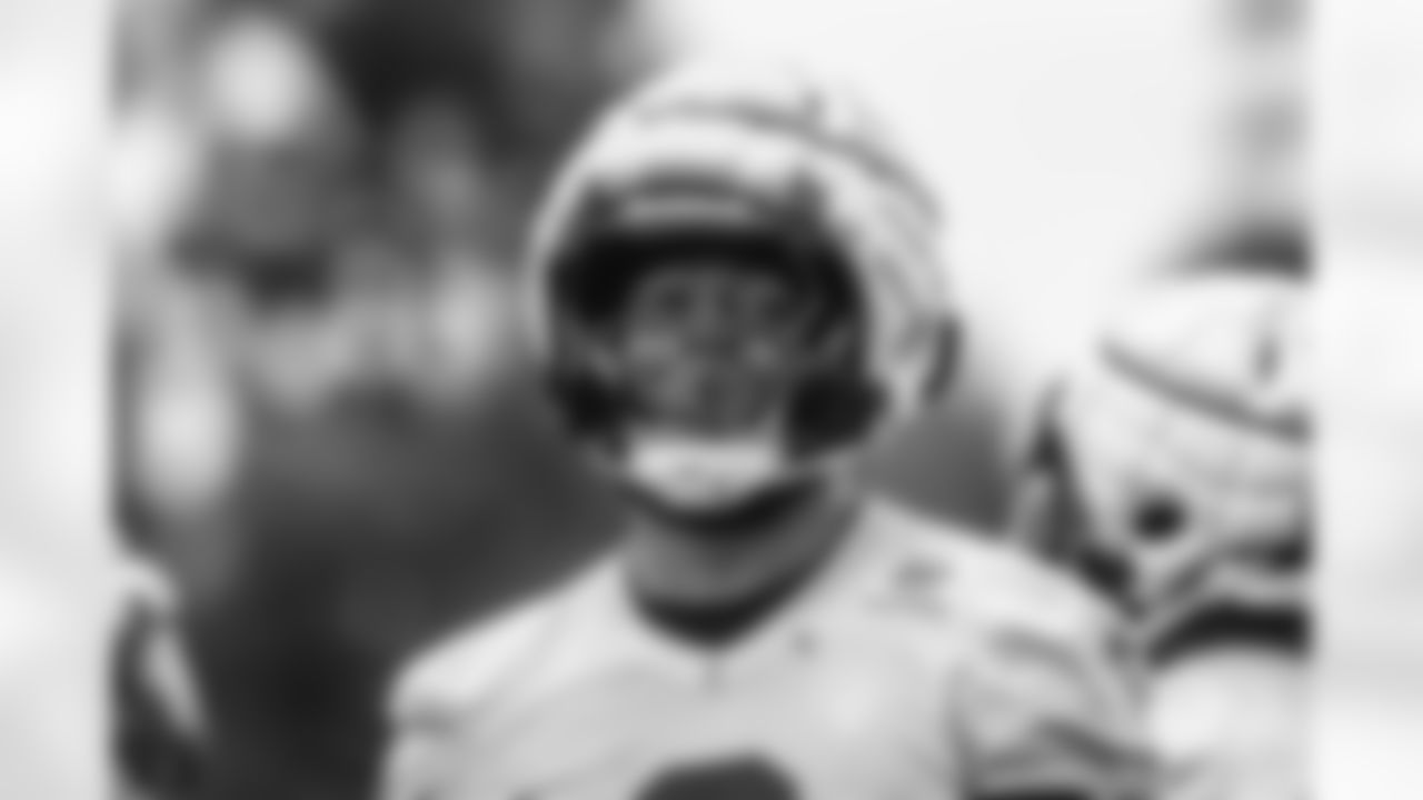 E_251112_Regular_Season_Week11_Practice_0046