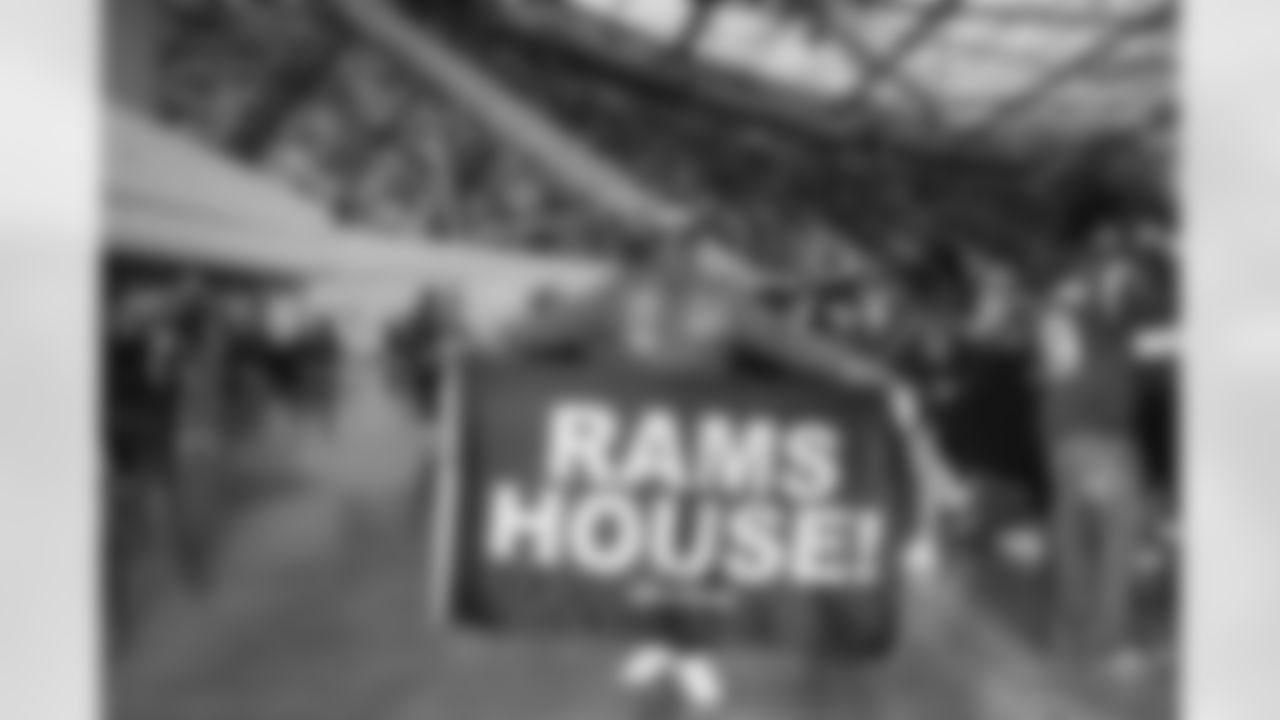 The Los Angeles Rams take on the Arizona Cardinals in week 18 of the 2025 NFL regular season.