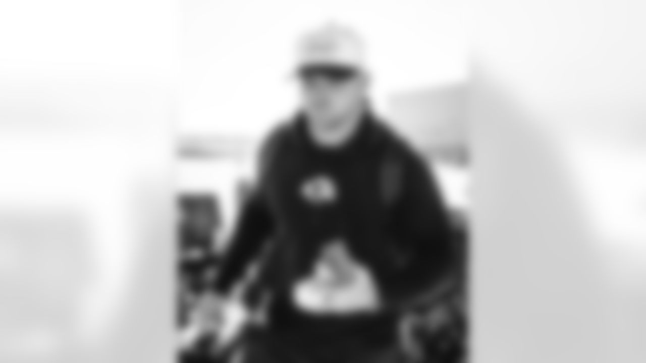 51 ILB Troy Reeder travels to Charlotte for Sunday's game against the Panthers