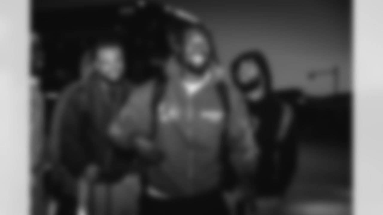 E_251217_Regular_Season_Week_16_Travel_BT_0042