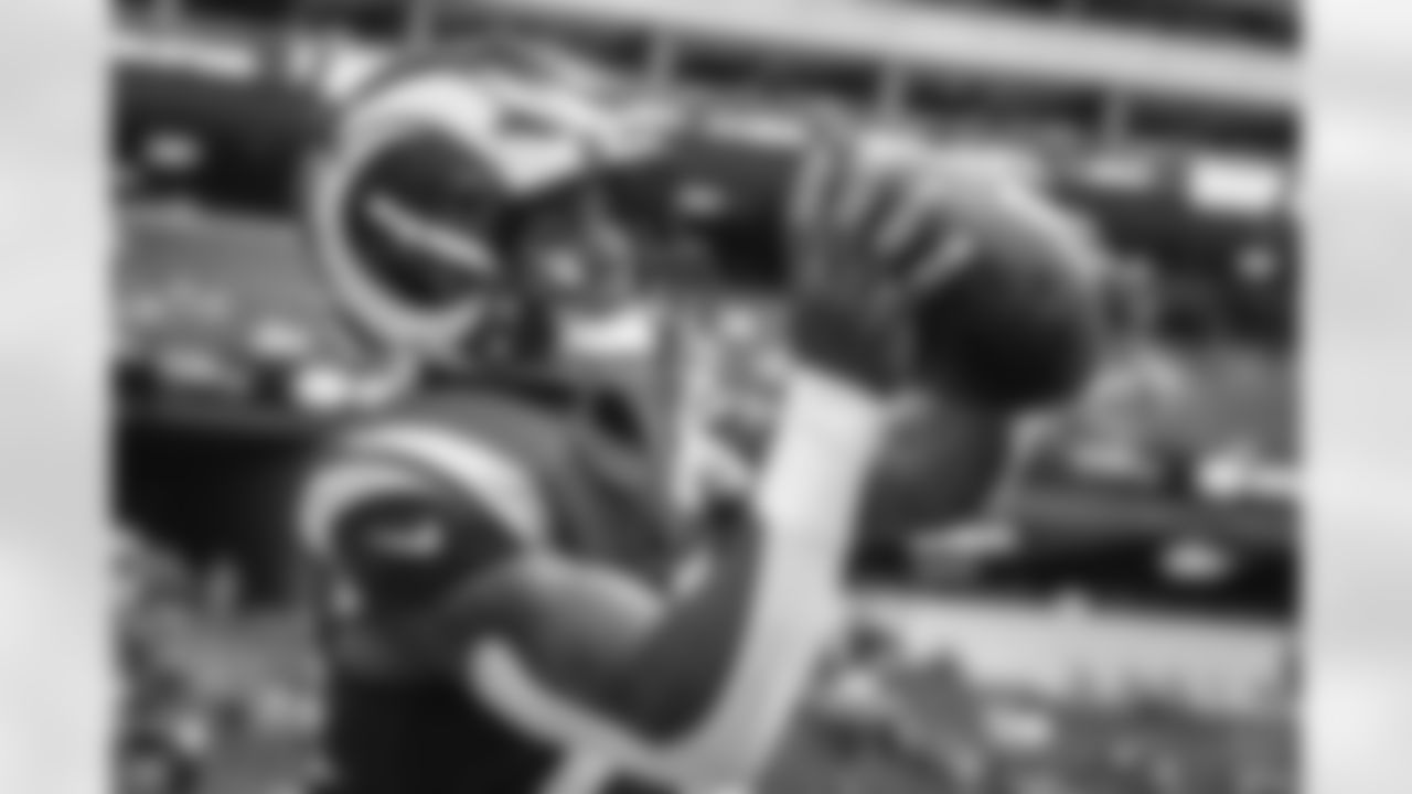 The Los Angeles Rams take on the Indianapolis Colts in week 4 of the 2025 NFL regular season.