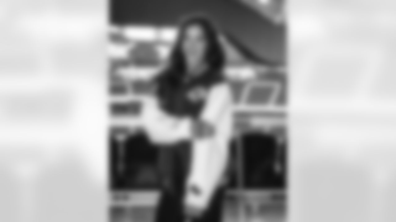 The Los Angeles Rams take on the Arizona Cardinals in week 18 of the 2025 NFL regular season.