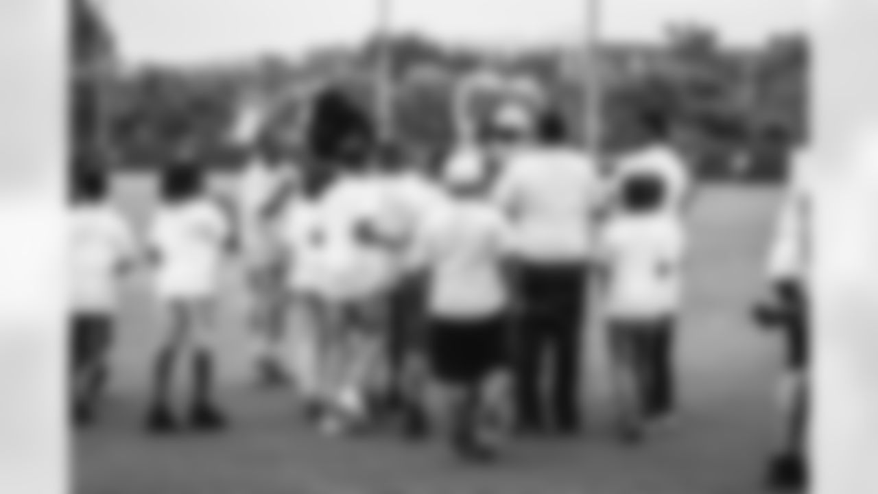 E_250914_Football_Meets_Football_Clinic_JM_0030