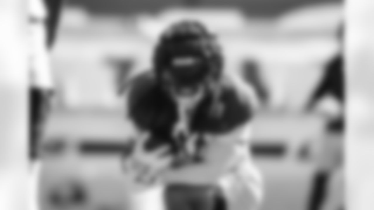 E_251009_Regular_Season_Week6_Practice_BT_0639
