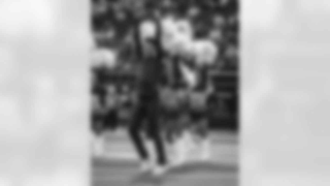 The Los Angeles Rams take on the Detroit Lions in week 15 of the 2025 NFL regular season.