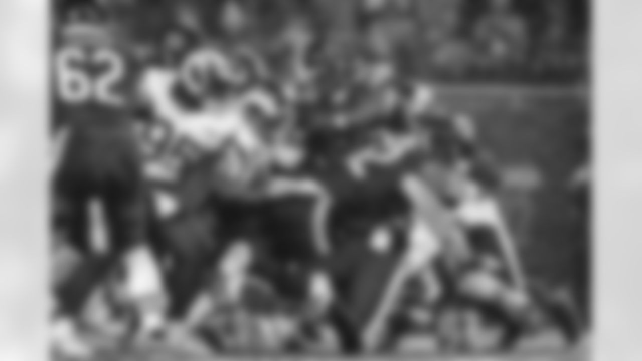 The Los Angeles Rams take on the Chicago Bears in the divisional round of the 2025 NFL post season.