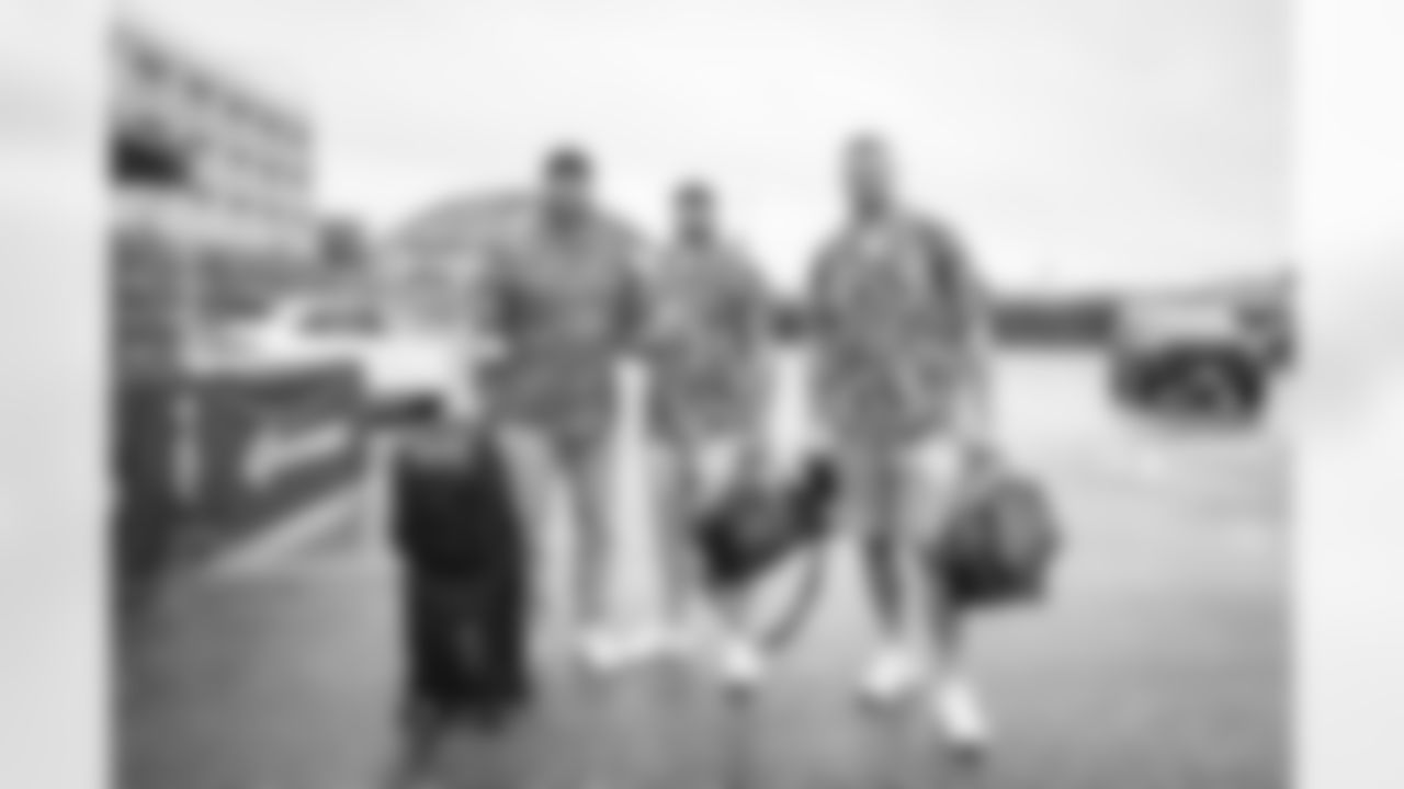 68 OL David Quessenberry, 65 OL Coleman Shelton, and 79 OL Rob Havenstein arrive at SoFi Stadium for today's game vs. the Cardinals