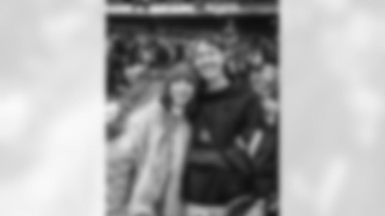 The Los Angeles Rams take on the Jacksonville Jaguars for an international game during week 7 of the 2025 NFL regular season.