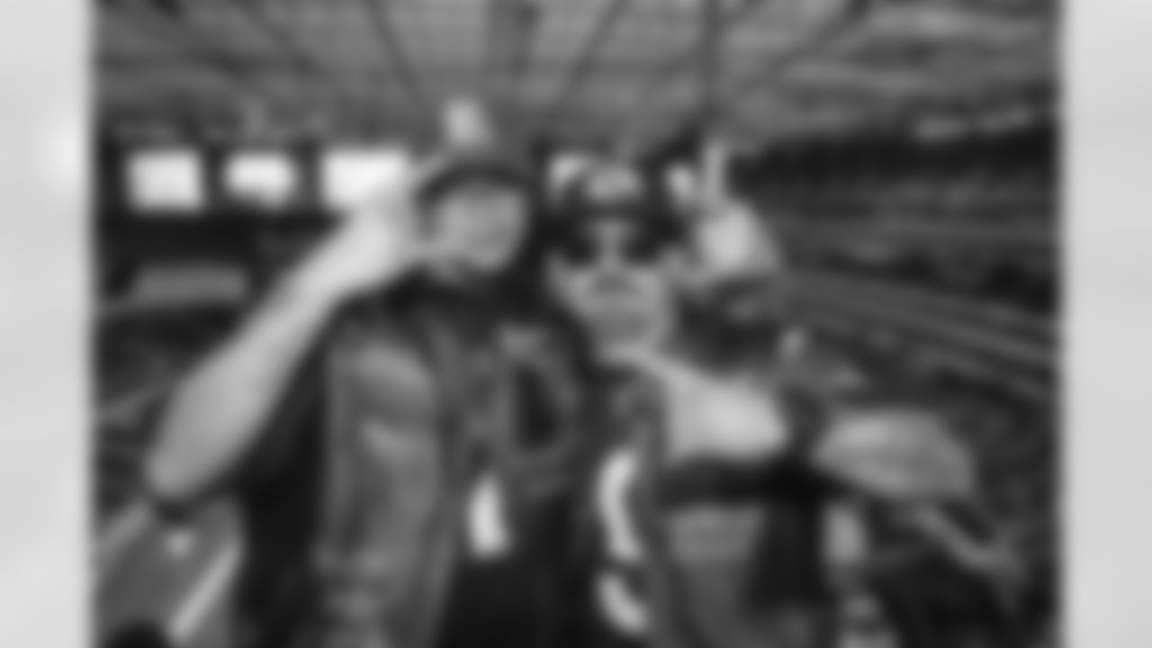 E_260125_Rams_House_Party_HY_0123