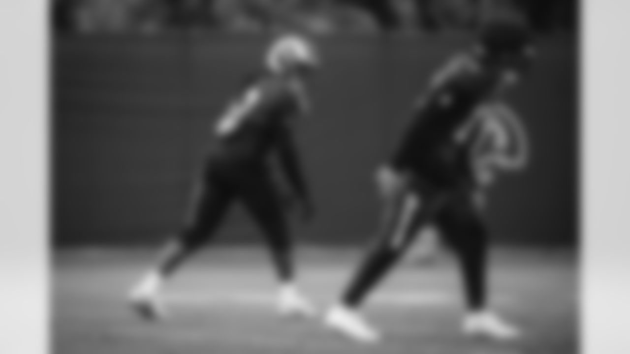 E_251120_Regular_Season_Week12_Practice_AD_0534