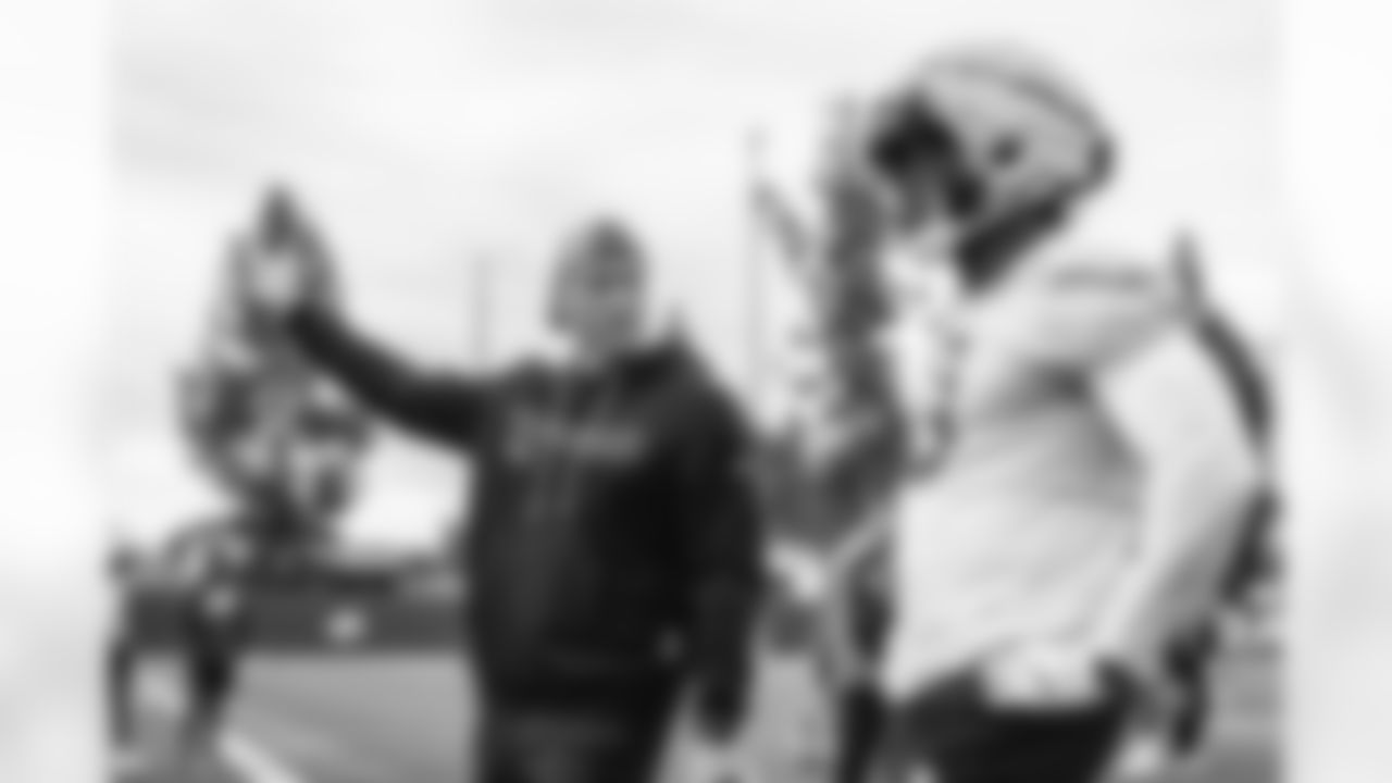 Joe Coniglio | Outside Linebackers Coach